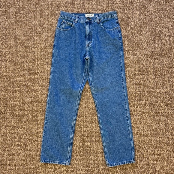 L.L. Bean Classic Fit Jeans - Picture 1 of 11